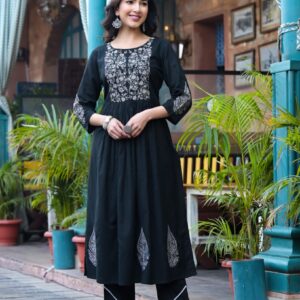 Midnight Black Embroidered Alia-Cut Kurta Set - Image 3