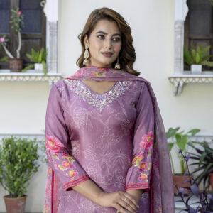 Orchid Bliss Embroidered Kurta Set - Image 3