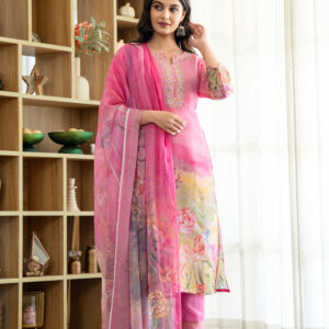 Blush Bloom Embroidered Kurta Set - Image 4