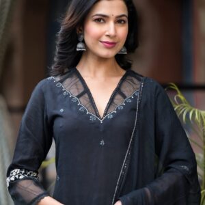 Midnight Elegance Black Kurta Set - Image 3
