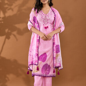 Blush Petal Embroidered Kurta Set - Image 3