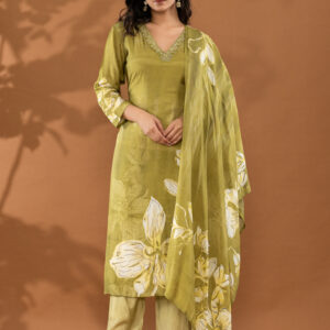Olive Grace Embroidered Kurta Set - Image 5