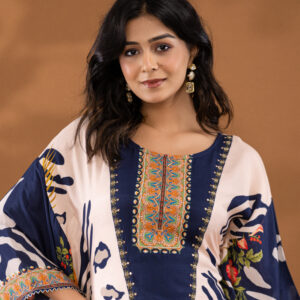 Sapphire Wild Elegance Kurta Set - Image 3