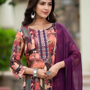 Mystic Charm Kurta Set - Image 2