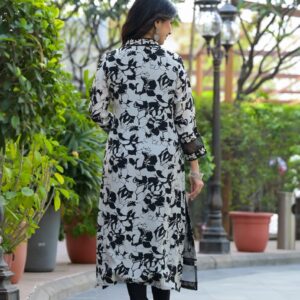 Monochrome Elegance Floral Kurta Set - Image 2