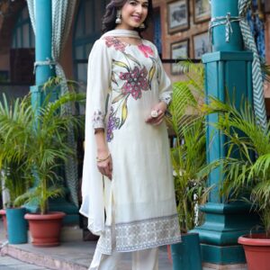 Ivory Grace Floral Kurta Set - Image 2