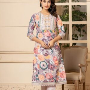 Blossom Elegance Kurta Set - Image 3