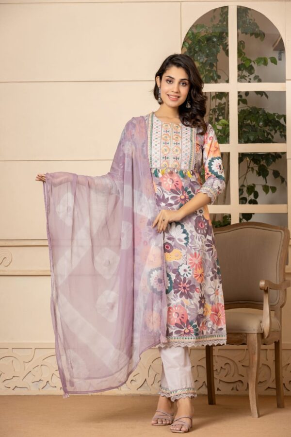 Blossom Elegance Kurta Set