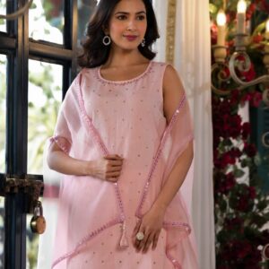 Blush Glow Kurta Set - Image 2