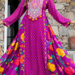 Royal Radiance Embroidered Anarkali Set - Image 6