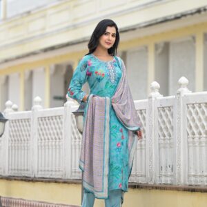 Azure Blossom Kurta Set - Image 4