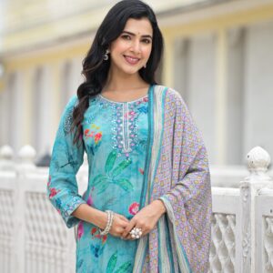 Azure Blossom Kurta Set - Image 2